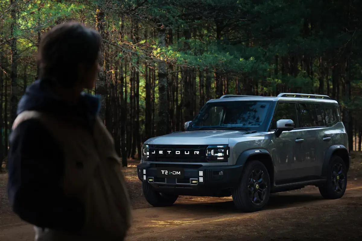 JETOUR T2 PHEV — detalle de seguridad