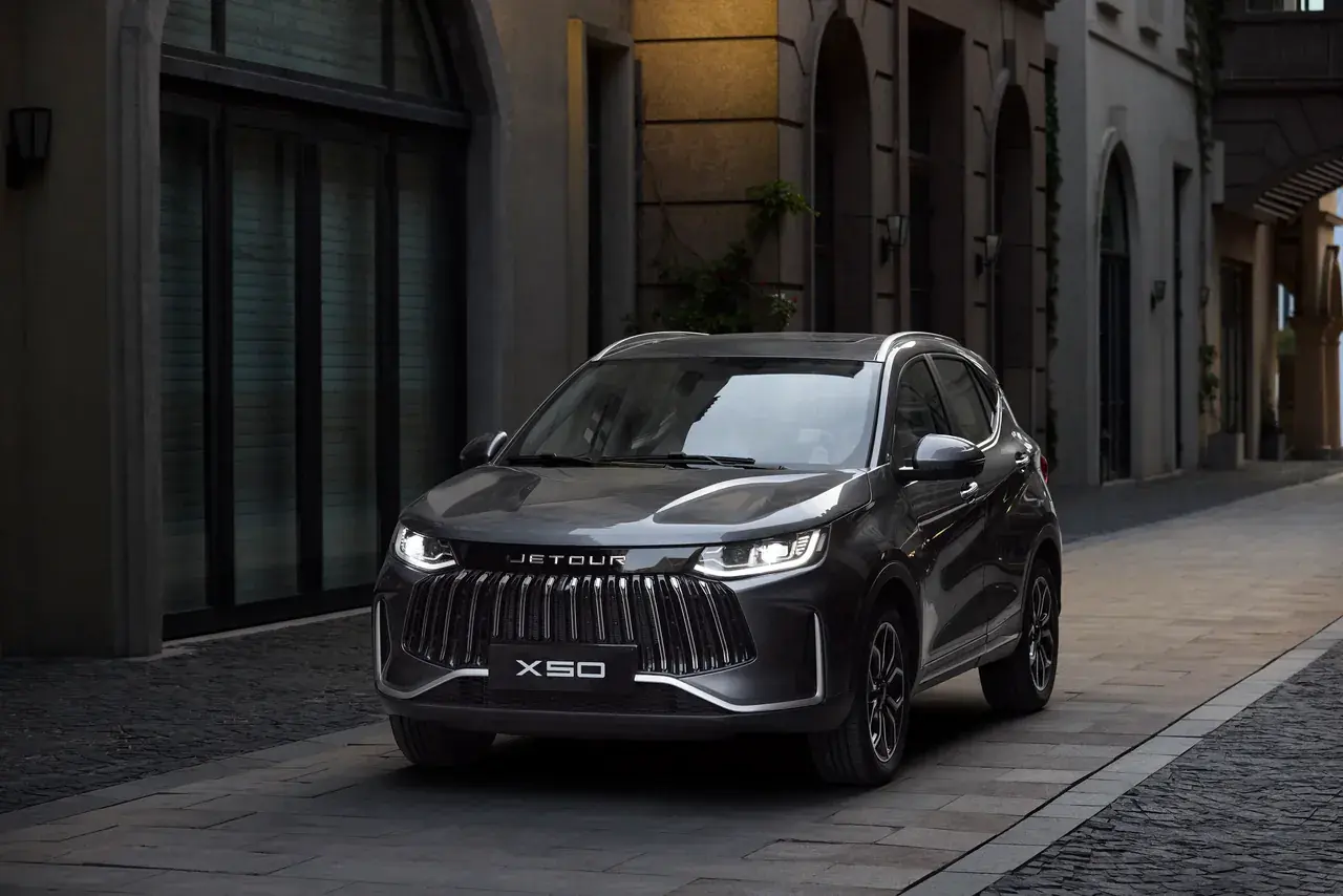 JETOUR X50 — SUV compacto