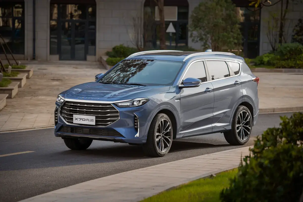 JETOUR X70 Plus — detalle de seguridad