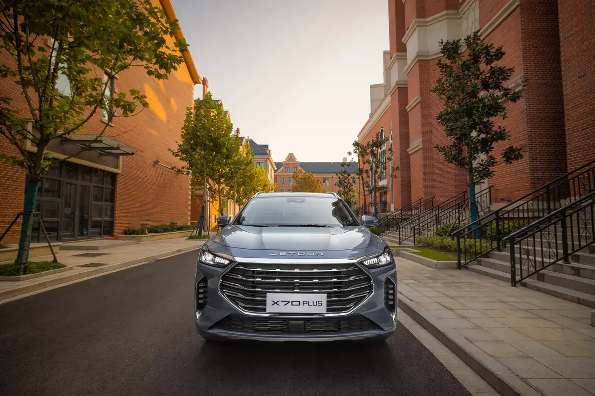 JETOUR X70 Plus — detalle de tecnología
